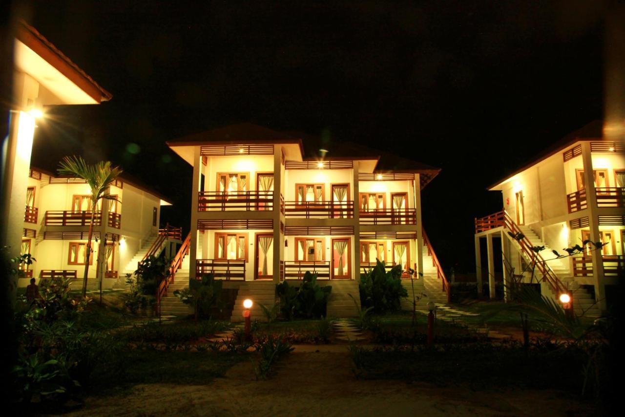 Ngapali Paradise Hotel Zi Phyu Kone Luaran gambar